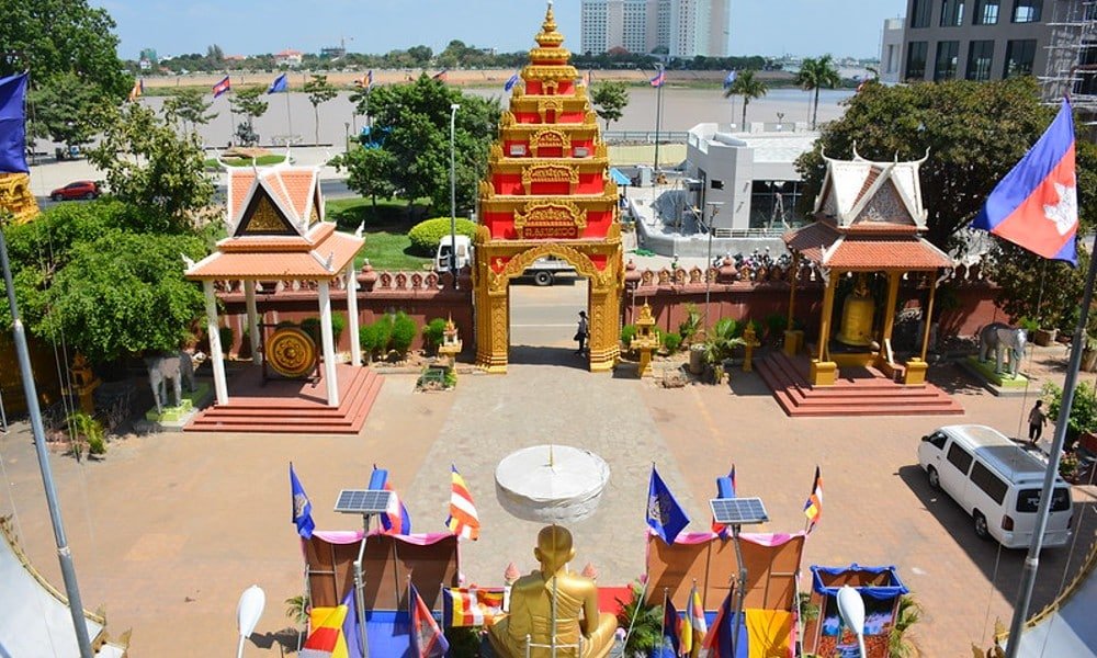 Wat Ounalom Phnom Penh (Nom Pen)