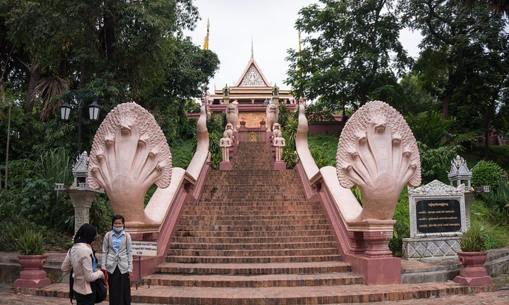 Wat Phnom Phnom Penh (Nom Pen)